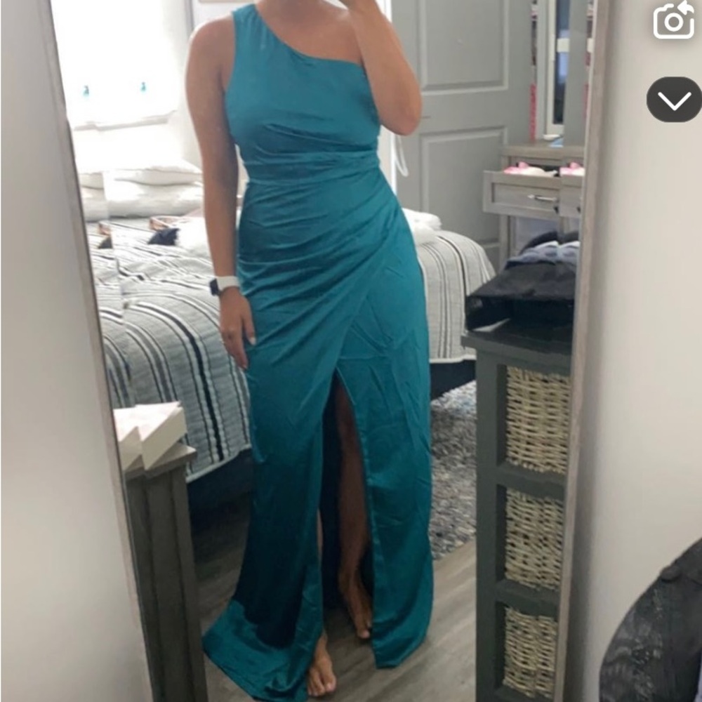 Lulu's One Shoulder Teal Dress